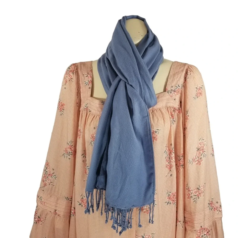 villager scarf shawl